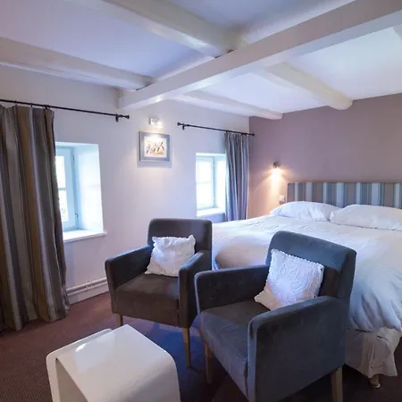 Hotel Restaurant Les Alisiers