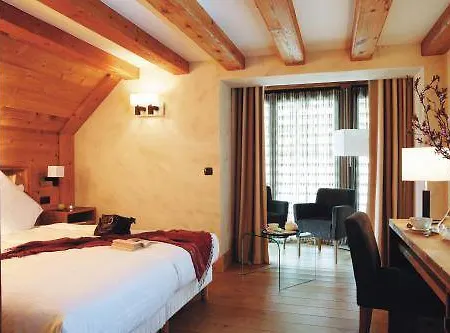 Otel Restaurant Les Alisiers Lapoutroie