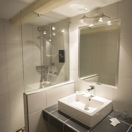 Restaurant Les Alisiers ホテル