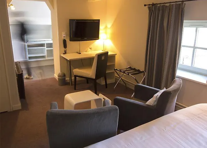 Restaurant Les Alisiers Hotel 3*