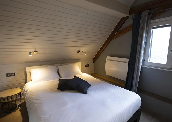 酒店 Restaurant Les Alisiers 拉博特洛埃