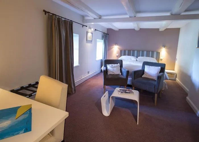 Hotel Restaurant Les Alisiers